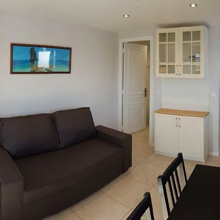 Maisonnette Bois Flottes